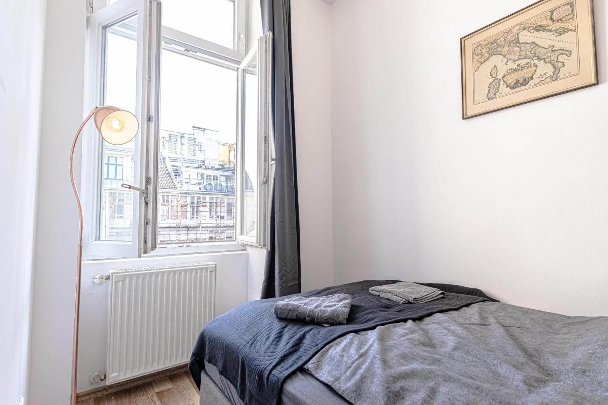 Explore Vienna 2Br And 1Lr Retreat Near Westbahnhof Bagian luar foto